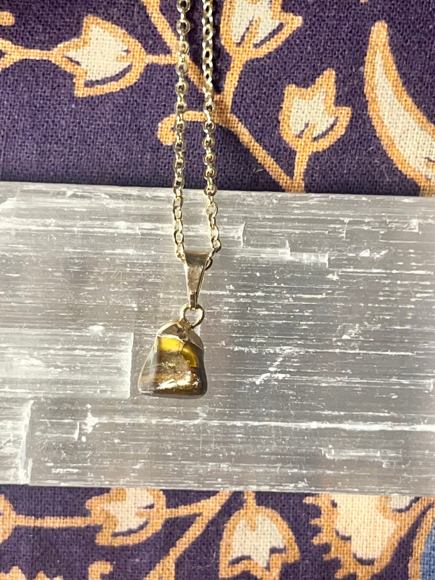 Small Tigers Eye Pendant with Gold Coloured Chain
